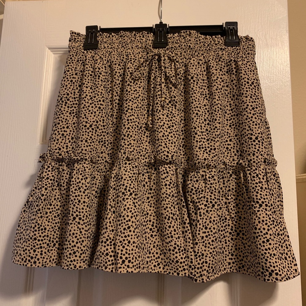 Mini Skirt - Picture 2 of 3